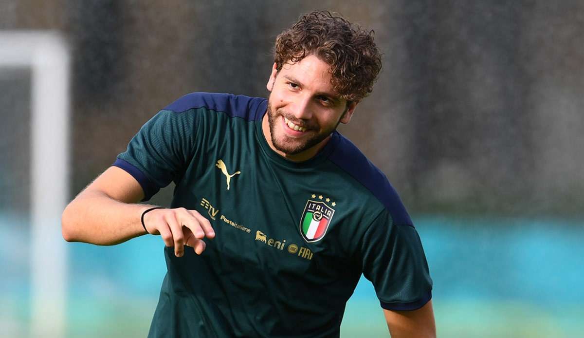 Sassuolo-Boss Giovanni Carnevali hat ein offizielles Angebot von Premier-League-Klub FC Arsenal für Mittelfeldspieler Manuel Locatelli bestätigt.