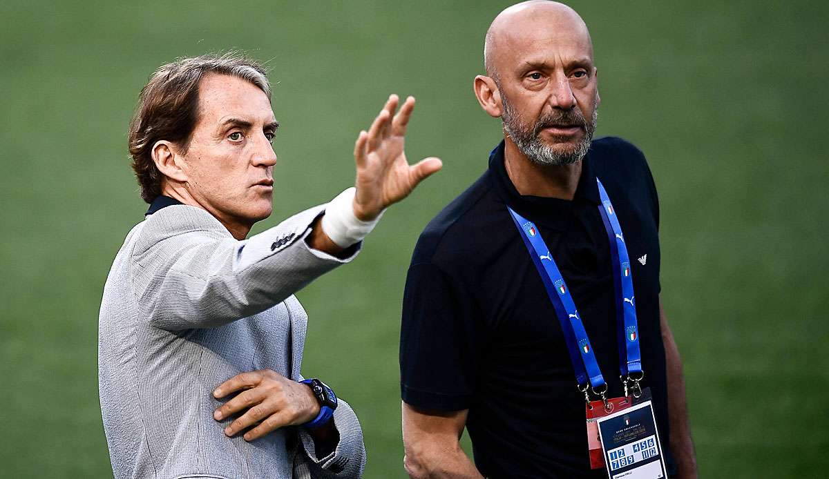 Italiens Nationaltrainer Roberto Mancini und das heutige Geburtstagskind Gianluca Vialli verbindet eine langjährige Freundschaft - führen die 'Tor-Zwillinge' Italien nun zum EM-Titel?