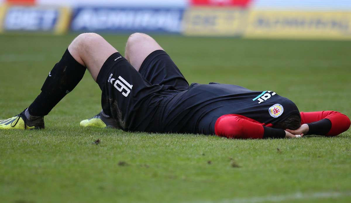 Traditionsverein Eintracht Braunschweig ist aus der 2. Liga abgestiegen.