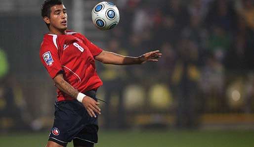 Arturo Vidal mit Chile hoch hinaus