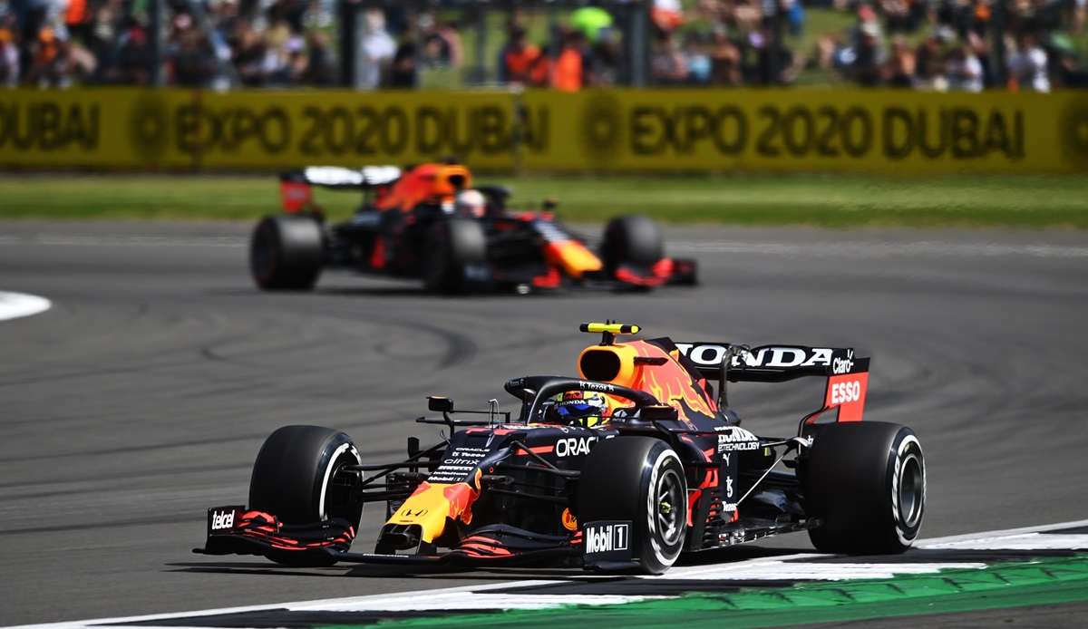 Verstappen hat das 1. Freie Training gewonnen.