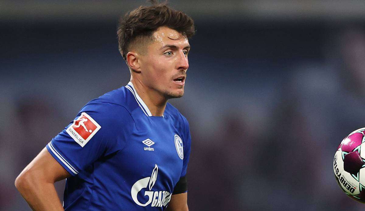 Arminia Bielefeld hat den österreichischen Nationalspieler Alessandro Schöpf für zwei Jahre verpflichtet.