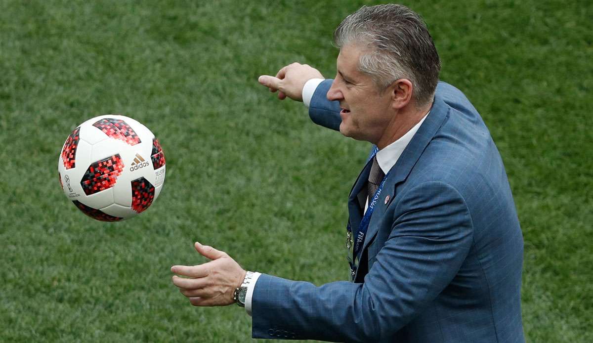 Der frühere kroatische Fußballstar Davor Suker ist als Präsident des nationalen Verbandes HNS entlassen worden.