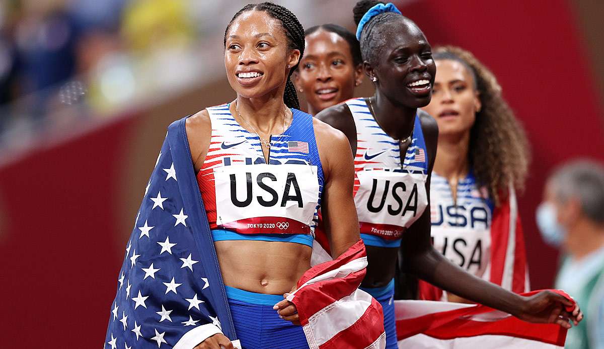 Allyson Felix gewinnt Gold mit der Staffel.