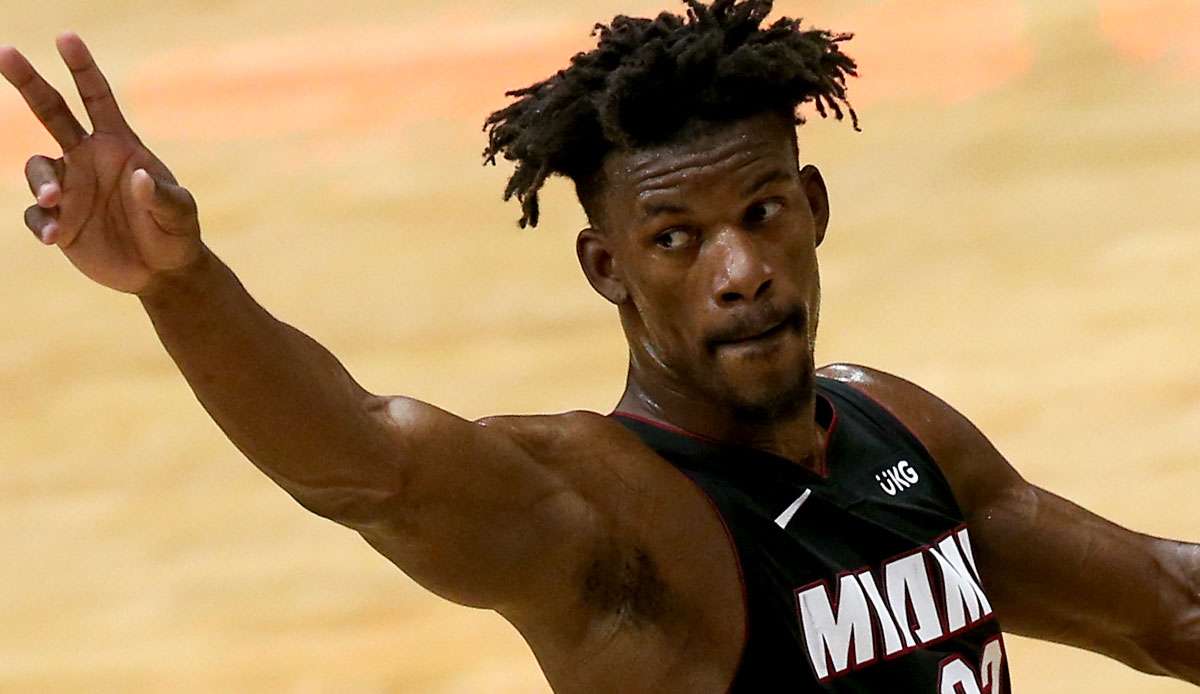 Jimmy Butler ist bis 2026 an Miami gebunden.