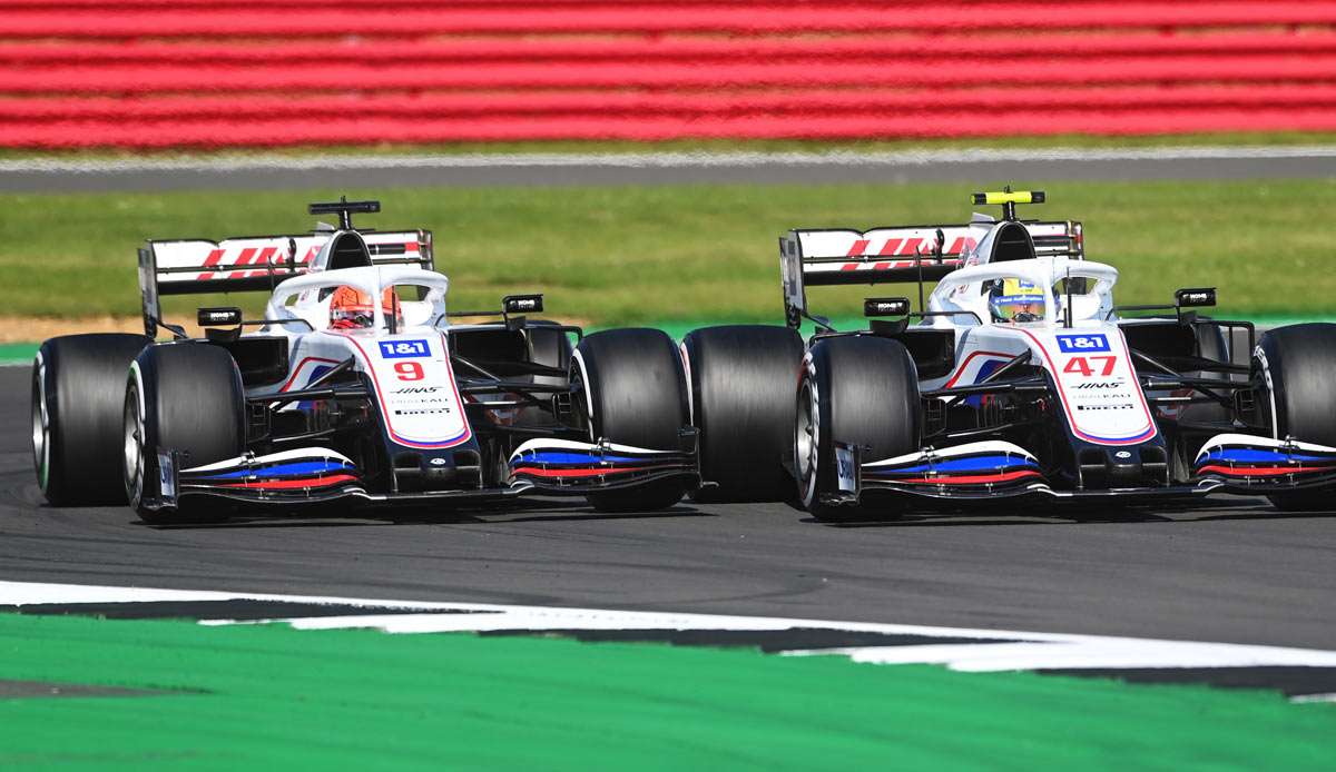 Team Haas in Zandvoort: Nikita Masepin (l.) und Mick Schumacher.