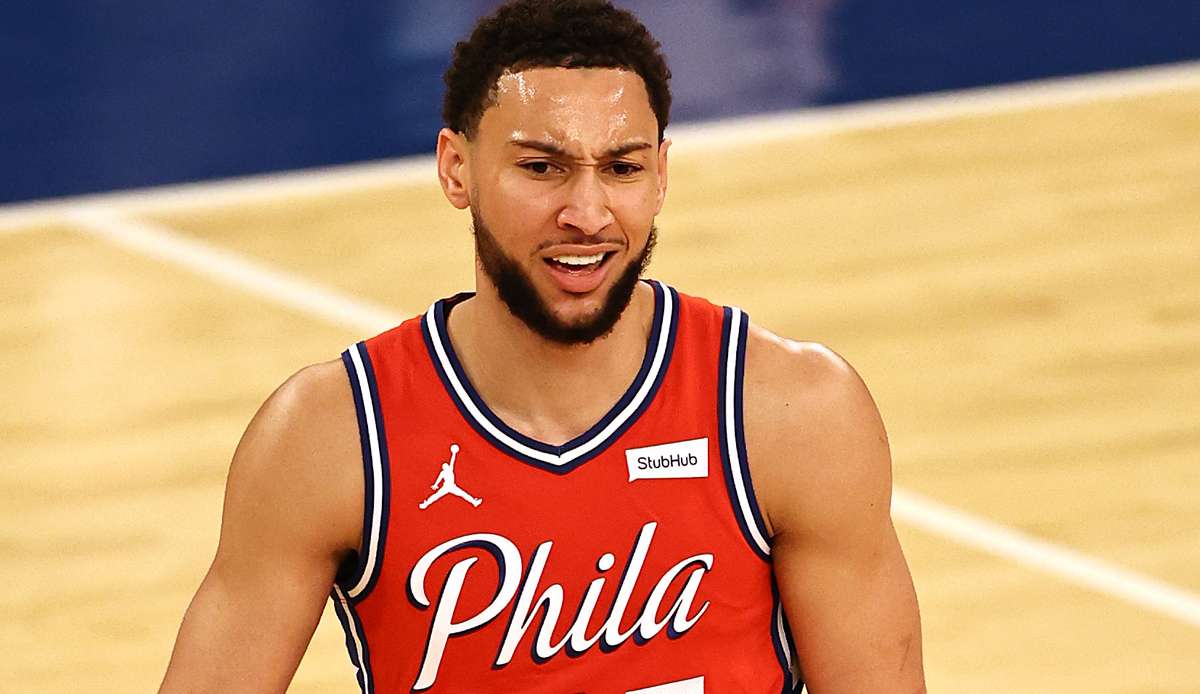 Ben Simmons muss sich nach seiner Trade-Forderung heftige Kritik von Shaquille O'Neal und Charles Barkley gefallen lassen.