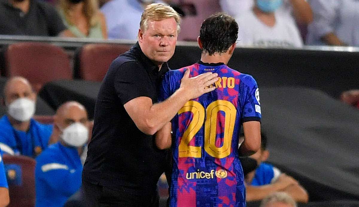 Trainer Ronald Koeman hat mit Barca eine deftige 0:3-Klatsche gegen Bayern kassiert.
