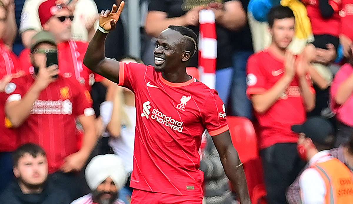 Der FC Liverpool hat für mindestens eine Nacht die Tabellenführung in der Premier League erobert. Beim 4:0-Sieg über Crystal Palace trug sich Sadio Mane in die Geschichtsbücher ein.