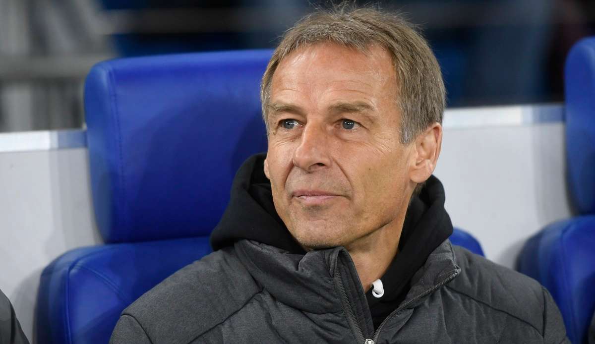 Die Europäische Fußball-Union hat über die "UEFA Foundation for Children" die Agapedia Stiftung des ehemaligen Nationalmannschaftskapitäns Jürgen Klinsmann (57) am Samstag ausgezeichnet.