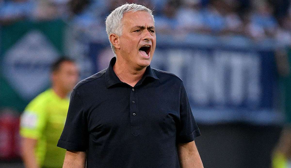 Jose Mourinho war nach der Pleite im Rom-Derby restlos bedient.