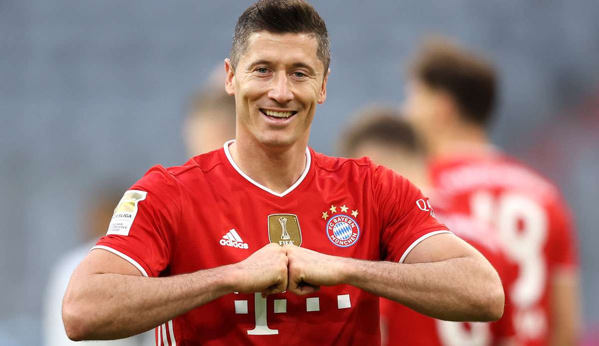 Robert Lewandowski ist von der Spielergewerkschaft VDV zum Spieler der Saison 2020/21 gewählt worden. In der Elf der Saison dominiert der FC Bayern - aber eine Trophäe geht an Borussia Dortmund. SPOX zeigt die Gewinner.