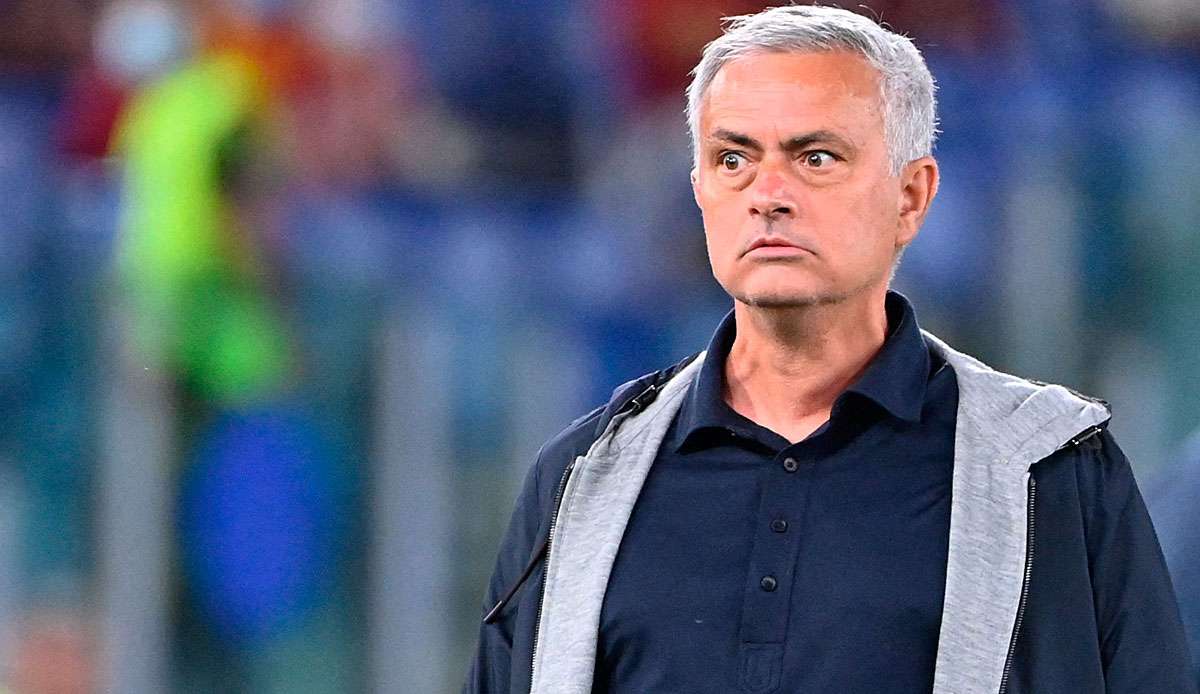 Jose Mourinho hat sich mit der Roma in Norwegen blamiert.