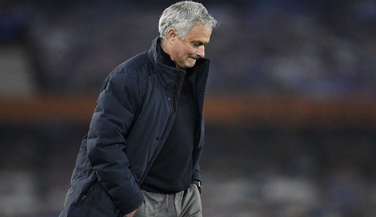 Für Jose Mourinho gab es gegen Bodö/Glimt eine historische Pleite.