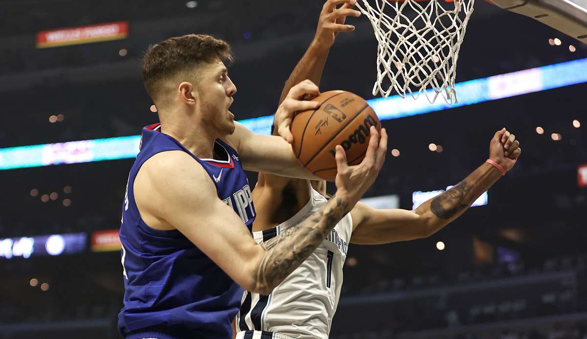 Isaiah Hartenstein und die L.A.  Clippers haben trotz einer späten Aufholjagd den ersten Saisonsieg verpasst.