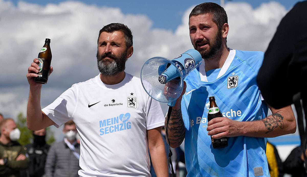 Michael Köllner (l.) ist seit November 2019 Trainer beim TSV 1860 München.