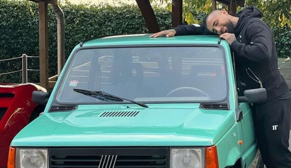 Arturo Vidal hat sich einen Fiat Panda zugelegt.