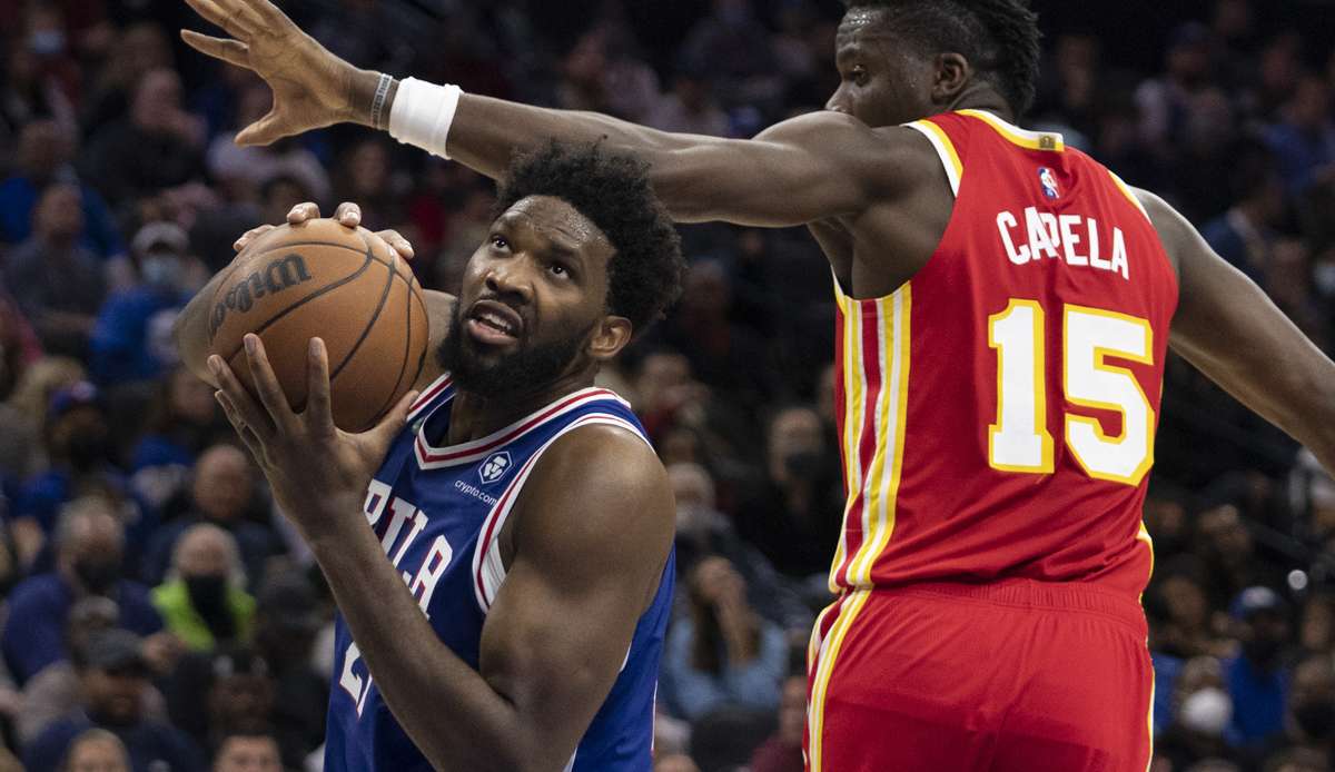 Joel Embiid und die Philadelphia 76ers haben die Hawks mit einer Machtdemonstration auseinandergenommen.