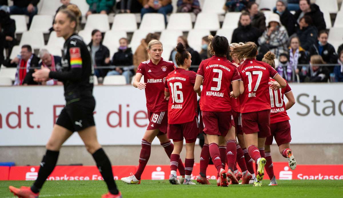 Der FC Bayern sieht gegen Eintracht Frankfurt.