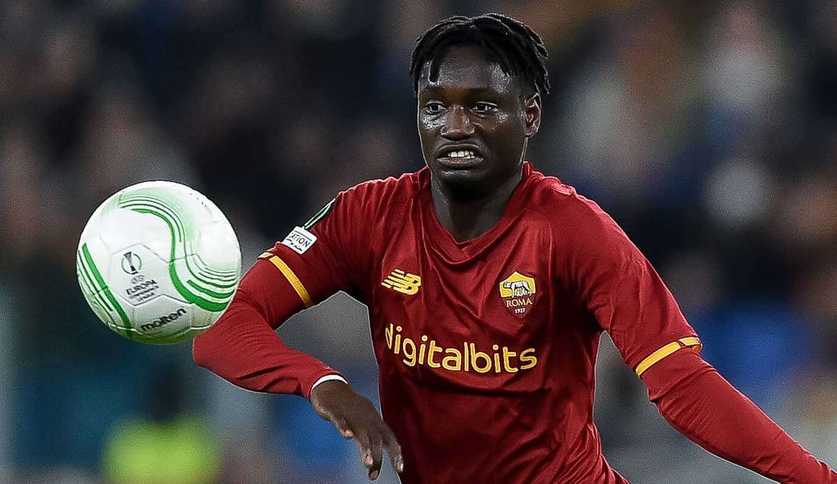 Ebrima Darboe feierte am 2. Mai 2021 sein Debüt in der Serie A.