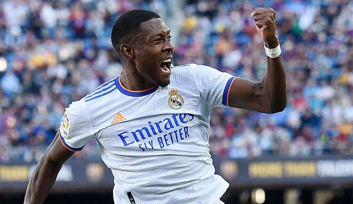 David Alaba hatte den FC Bayern nach 13 Jahren im Verein verlassen und wechselte im Sommer ablösefrei nach Madrid.