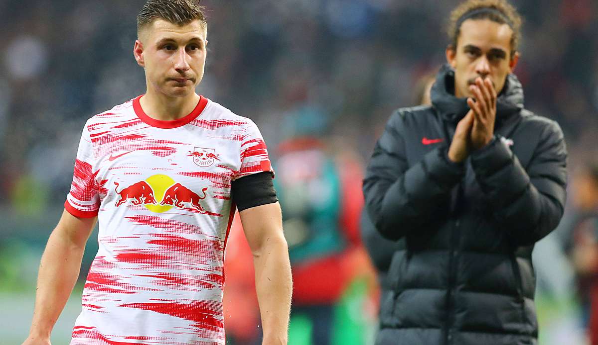 Der nächste Corona-Schreck für RB Leipzig: Nach Trainer Jesse Marsch und Torhüter Peter Gulacsi sind sechs weitere Personen aus der Mannschaft und dem näheren Umfeld positiv auf COVID-19 getestet worden.