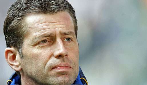 Michael Skibbe trainiert Eintracht Frankfurt seit 2009