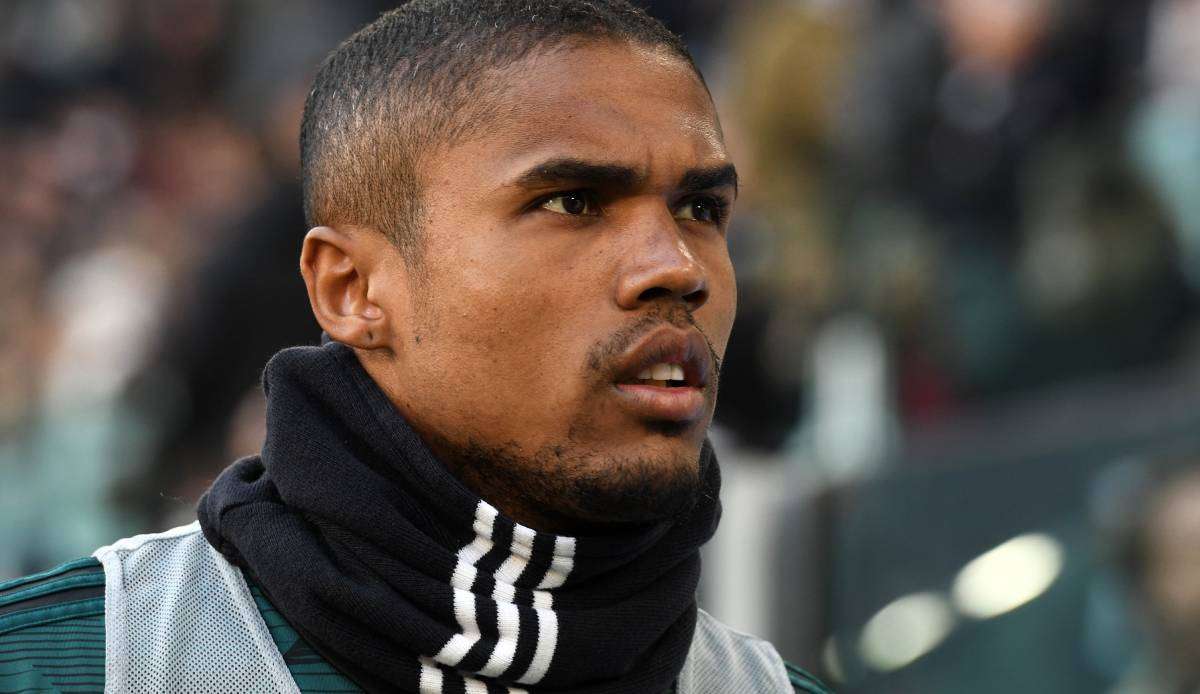 Platz 2 - DOUGLAS COSTA (2017 bis 2021 bei Juve, 10 Tore und 21 Assists in 103 Spielen): Gesamtkosten 87 Millionen Euro