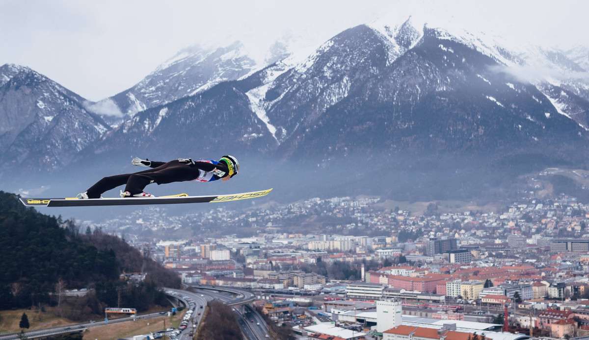 Die Bergiselschanze liegt nicht unweit der Innsbrucker Innenstadt.