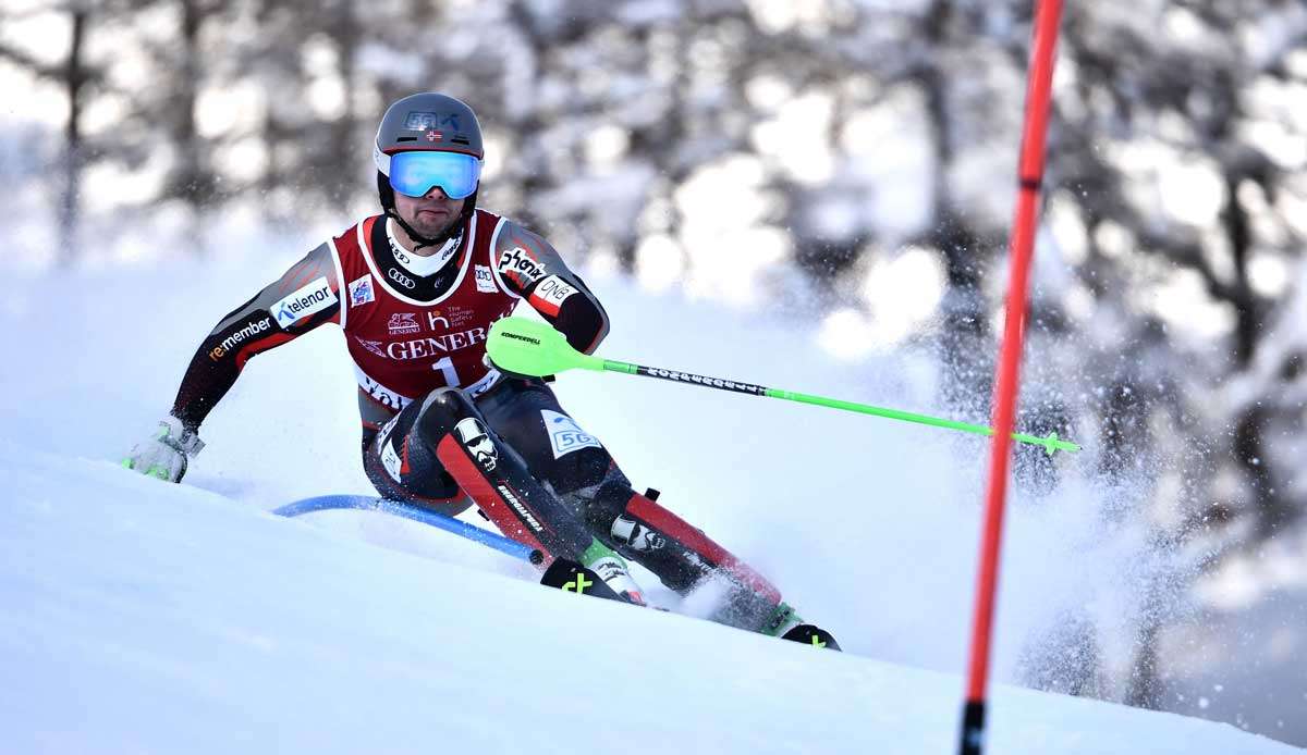 Sebastian Foss-Solevaag führt den Slalom-Weltcup der Herren mit Kristoffer Jakobsen an.