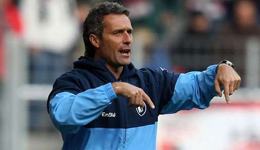Markus Schupp beerbte Anfang September 2009 Edmund Becker als Trainer vom KSC