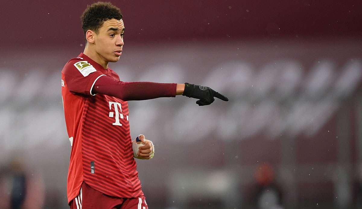 Bayern Münchens Youngster Jamal Musial erhofft sich bei der Weltmeisterschaft in Katar Ende des Jahres mehr Spielminuten.