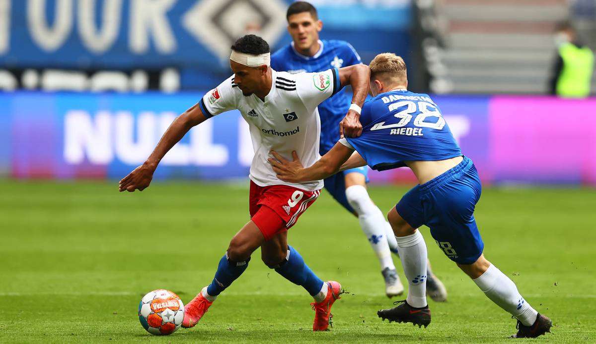 In einem wilden Spiel trennten sich der HSV und Darmstadt 98 im Hinspiel 2:2 unentschieden.