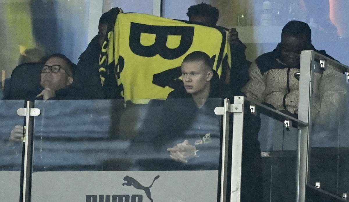 Die 5:2-Pleite gegen Bayer Leverkusen musste Erling Haaland von der Tribüne aus verfolgen.