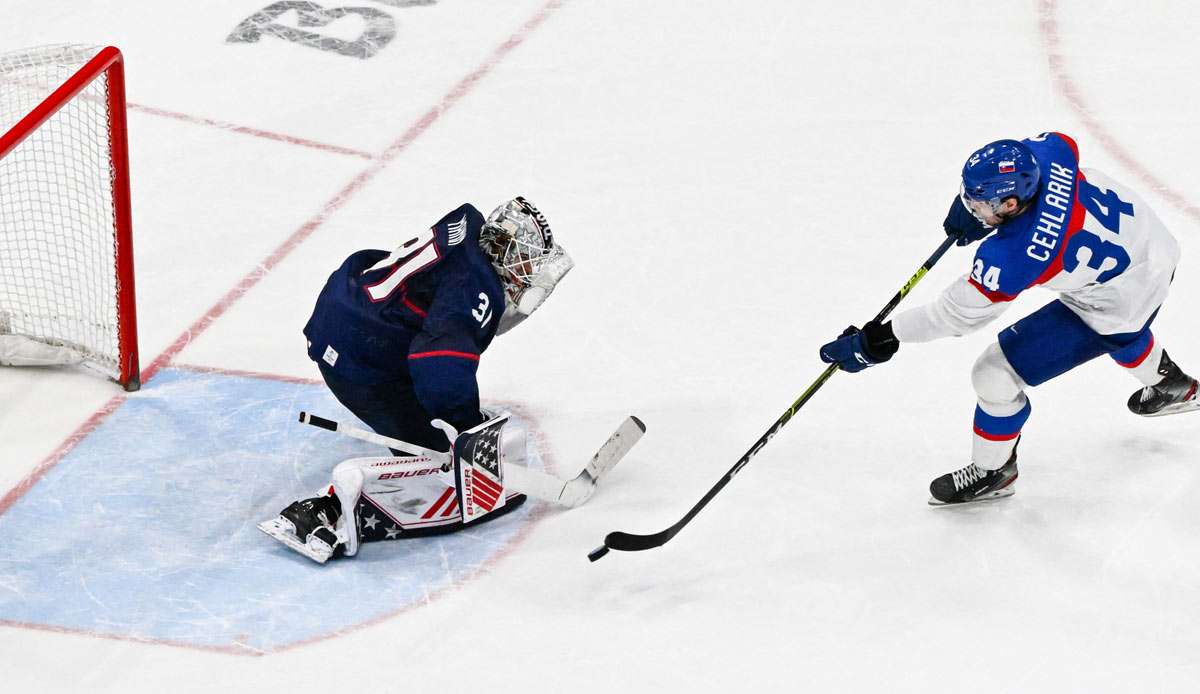 Deutschland-Bezwinger Slowakei greift im Eishockey-Turnier in Peking nach dem Sieg über die USA nach seiner ersten Olympia-Medaille.