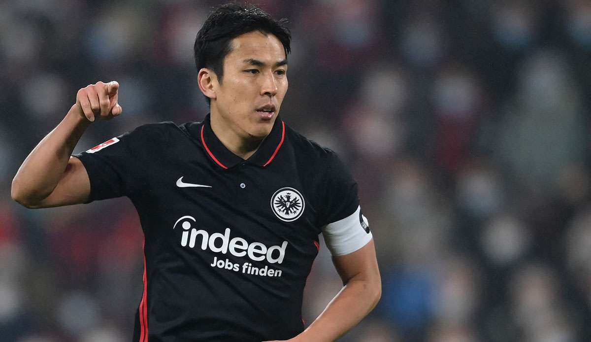 Makoto Hasebe bleibt ein weiteres Jahr bei der Eintracht und geht dann in den Trainerstab.