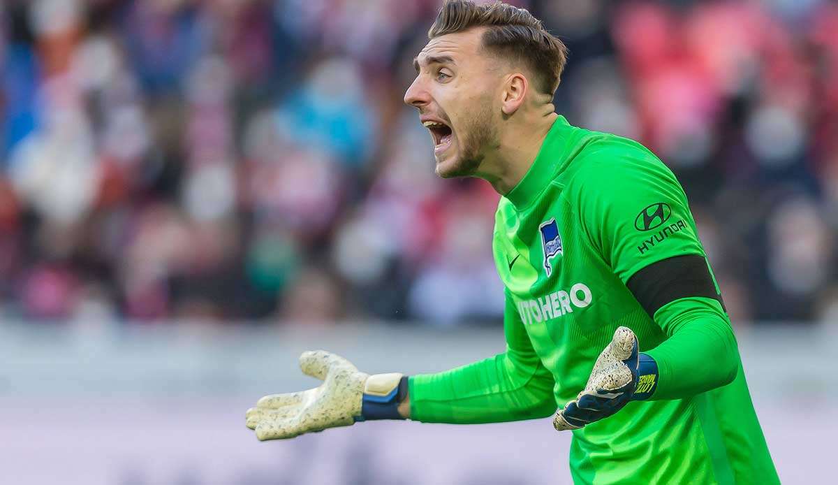 Marcel Lotka feierte am Samstag gegen Freiburg sein Bundesligadebüt.