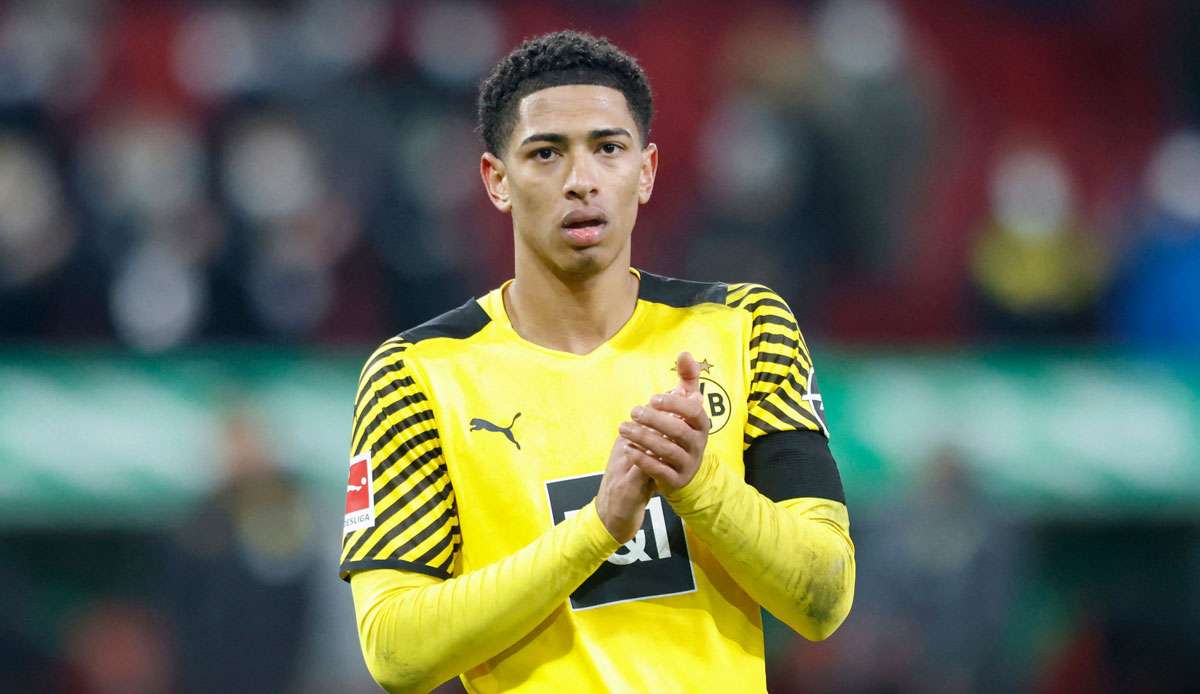 Supertalent Jude Bellingham wird wohl auch in der kommenden Saison bei Borussia Dortmund spielen.