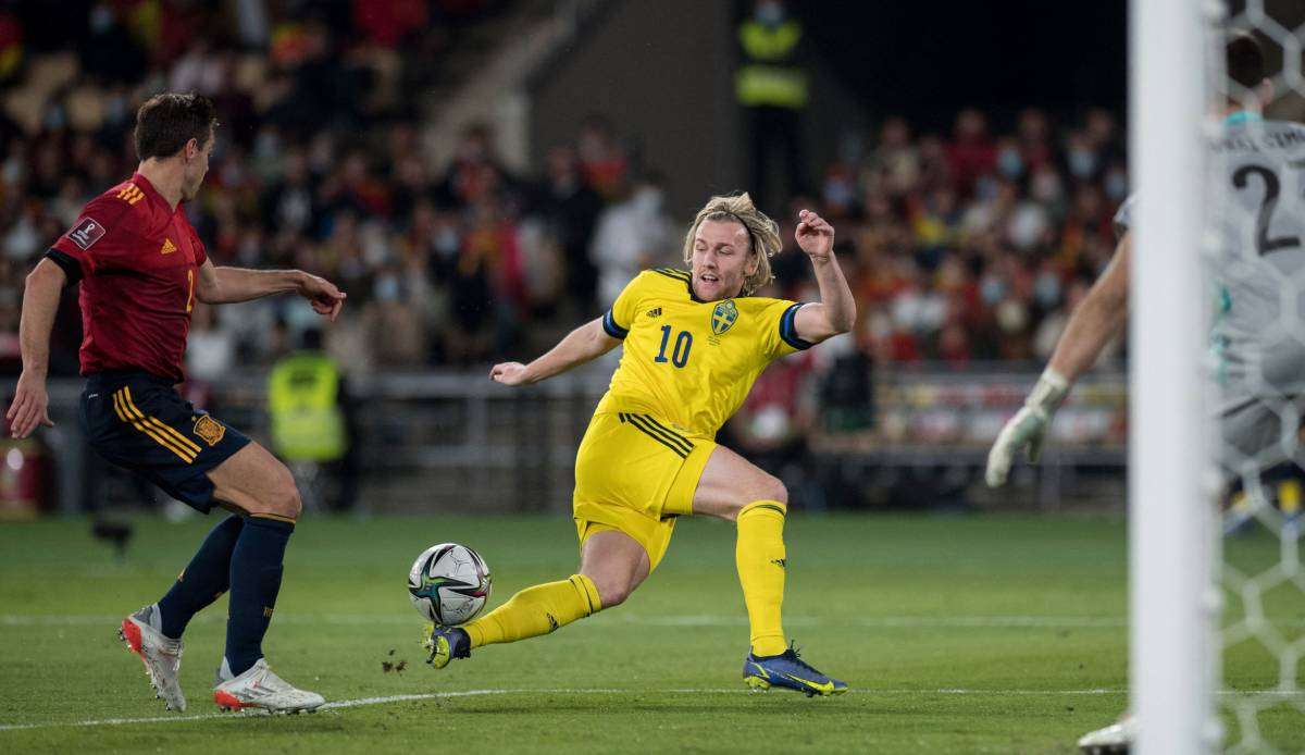 Emil Forsberg von RB Leipzig trifft mit Schweden in den WM-Playoffs heute auf Tschechien.