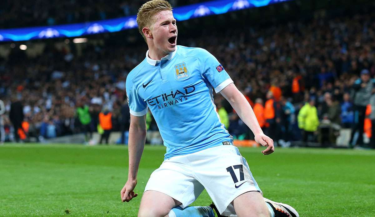 Kevin De Bruyne zieht seit Jahren bei Manchester City im Mittelfeld die Fäden.