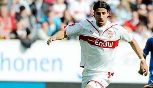 VfB Stuttgart spielt seit 2006 für den VfB Stuttgart und absolvierte 98 Bundesligaspieler