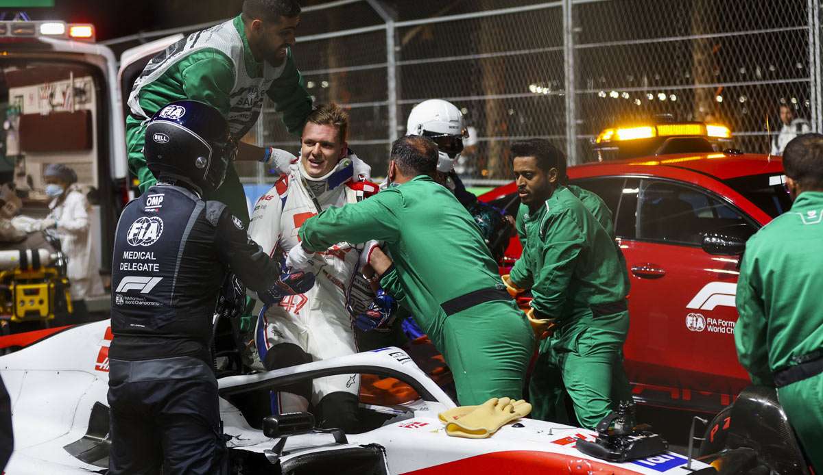 Mick Schumacher ist nach seinem Crash beim Qualifying in Dschidda bei vollem Bewusstsein.