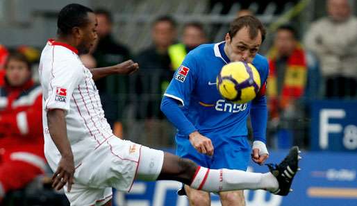 Alexander Iashvili (r.) spielt seit 2007 für den Karlsruher SC