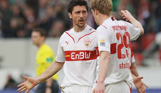 Pavel Pogrebnyak (r.) erzielte den Anschlusstreffer für Stuttgart
