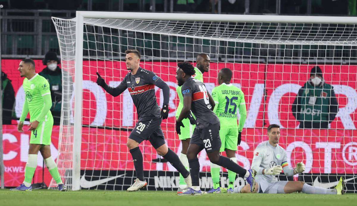 Im Hinspiel siegte der VfB Stuttgart in der Volkswagen Arena mit 2:0.