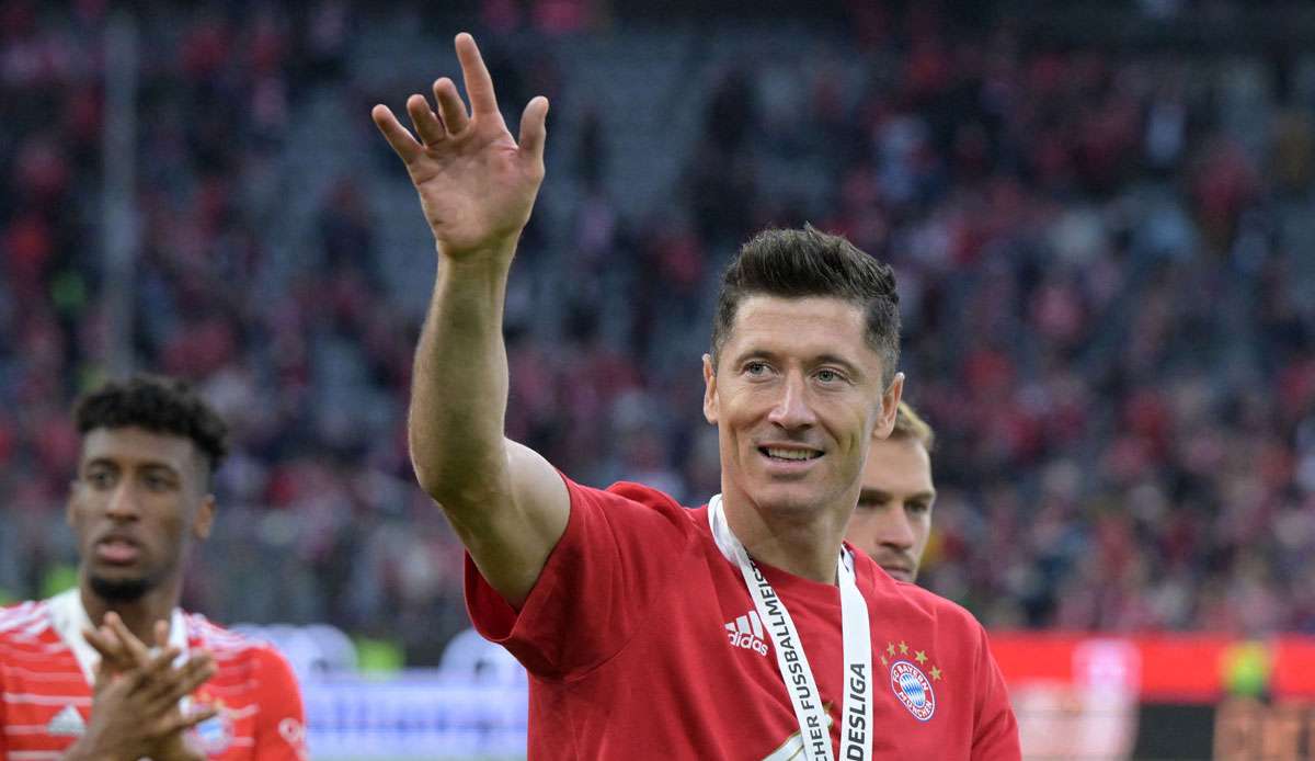 Robert Lewandowski hat dem FC Bayern mitgeteilt, dass er seinen Vertrag beim Rekordmeister nicht verlängern will.