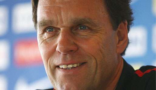 Osieck wirkt seit Mai 2004 bei der FIFA in Zürich als Leiter des Stabes für technische Entwicklung