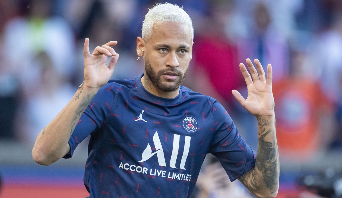 Paris Saint Germain Neymar Darf Bei Ausreichend Hohem Angebot Den Klub