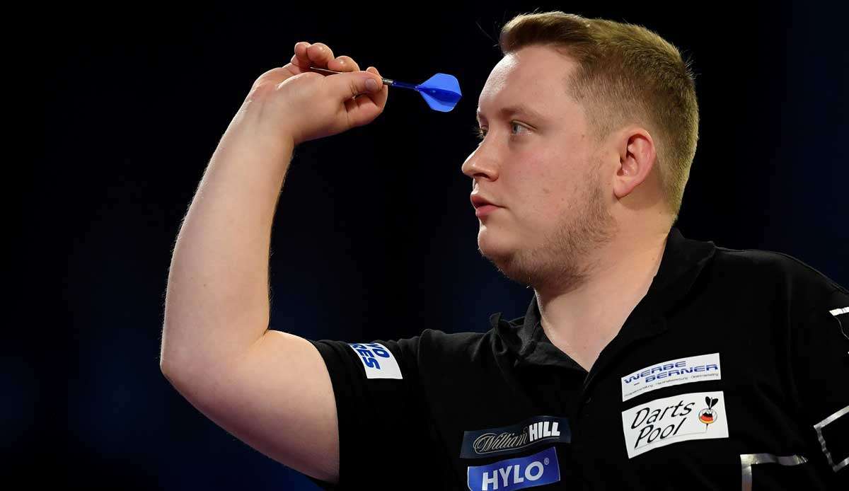 Martin Schindler steht mit seinem Duo-Partner Gabriel Clemens im Achtelfinale beim World Cup of Darts.