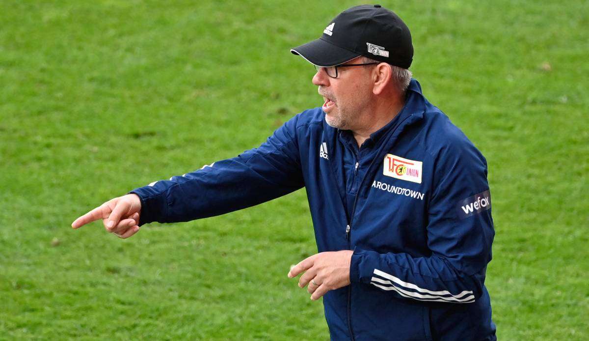 Union Berlin (Bild: Trainer Urs Fischer) testet heute beim 1. FC Magdeburg.